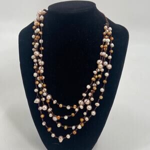Mermaidcore Multi strand pearl necklace
